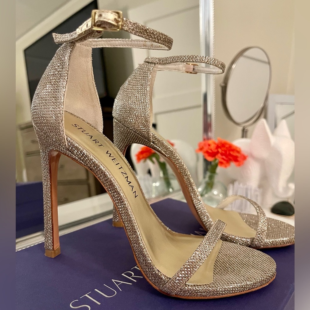 Stuart Weitzman Nudist heels